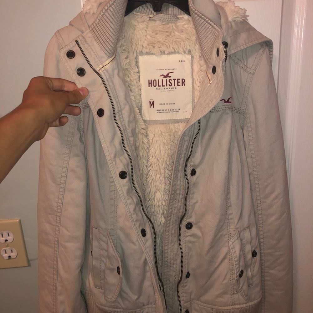 Women’s Hollister winter jacket